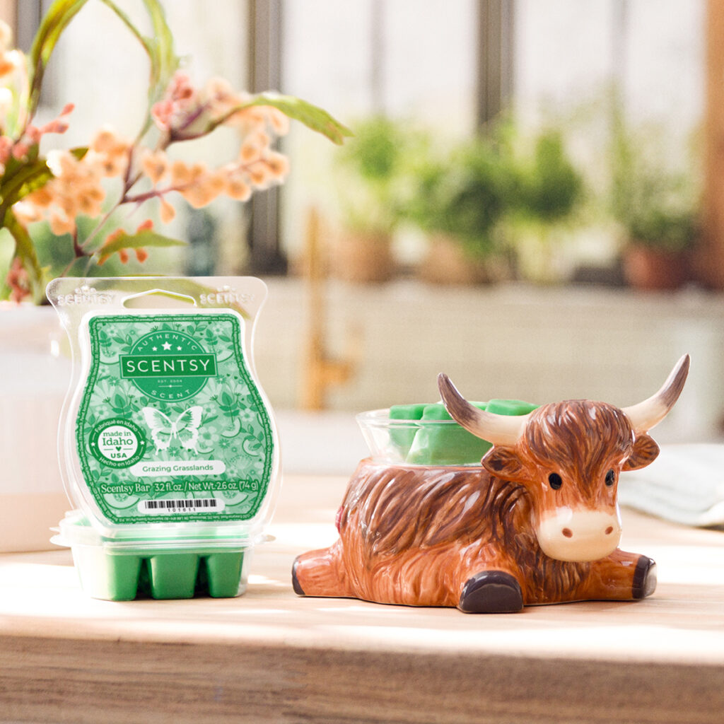 Scentsy's new Highland cow collection. a highland cow warmer