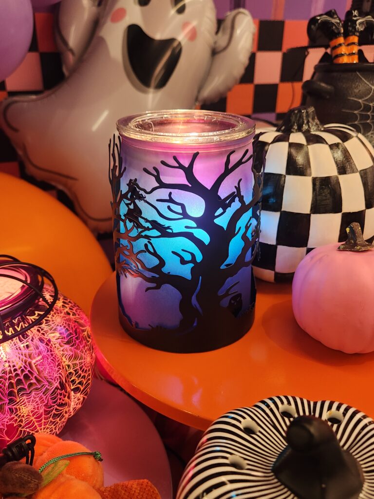 Haunting Horizon scentsy warmer