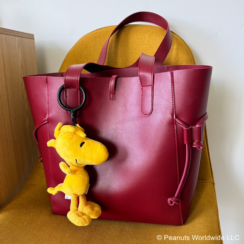 Snoopy, Peanuts, Scentsy, Woodstock buddy clip
