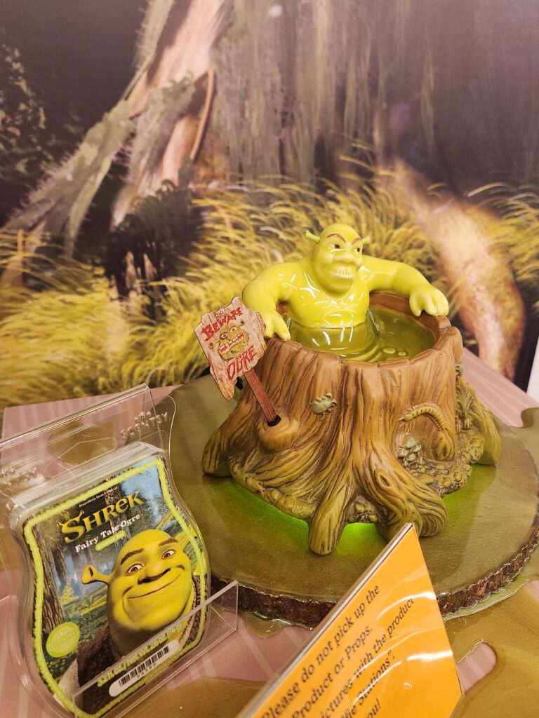Shrek scentsy warmer and bar