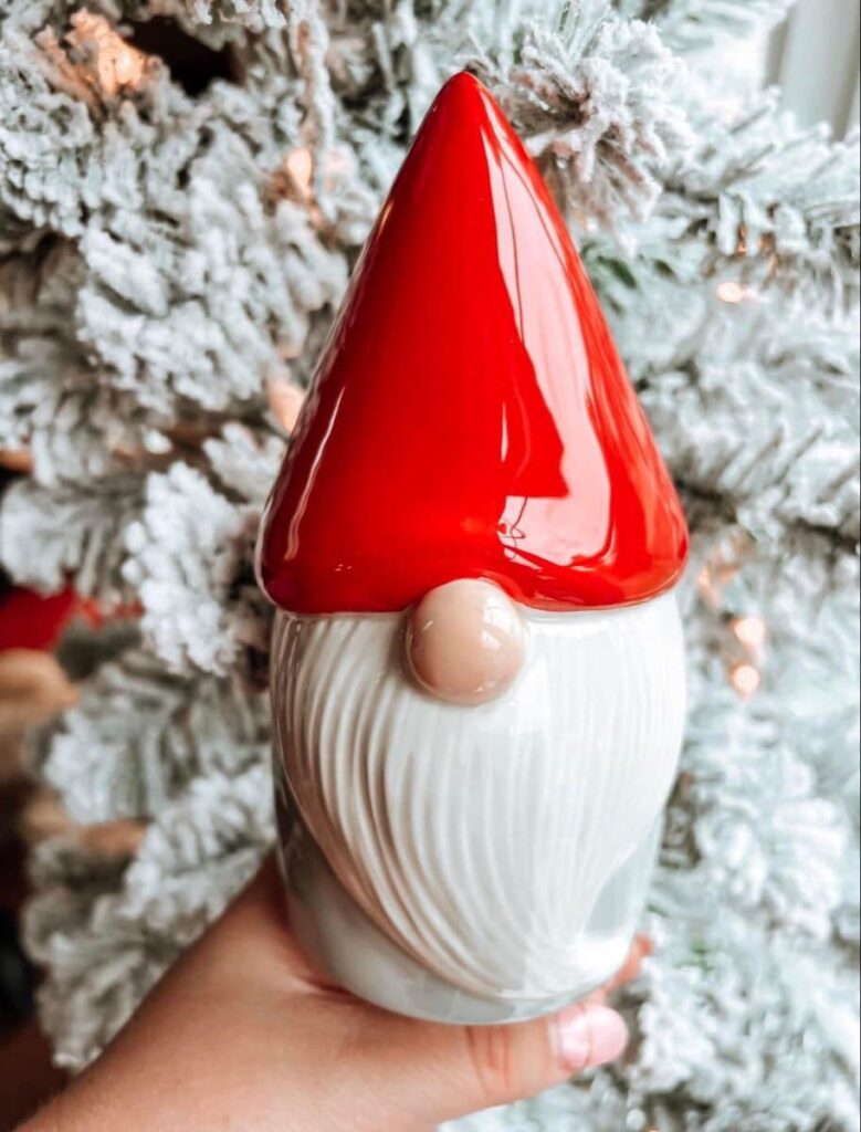 Scentsy Gnome for the holidays mini warmer