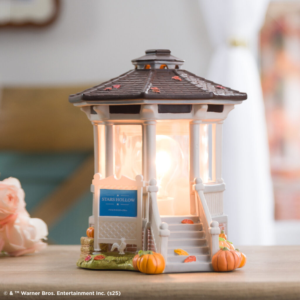 Stars Hollow gazebo