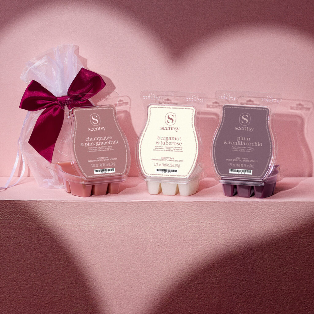 Scentsy Valentine’s 3 bar wax melt bundle featuring romantic scents perfect for Valentine’s Day gifting.
