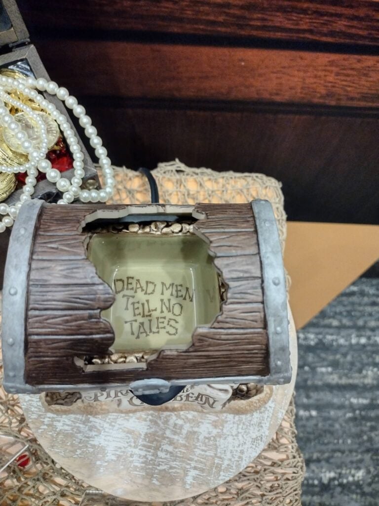 Top view of the Disney Pirates of the Caribbean Scentsy treasure chest warmer showing the wax dish inside.