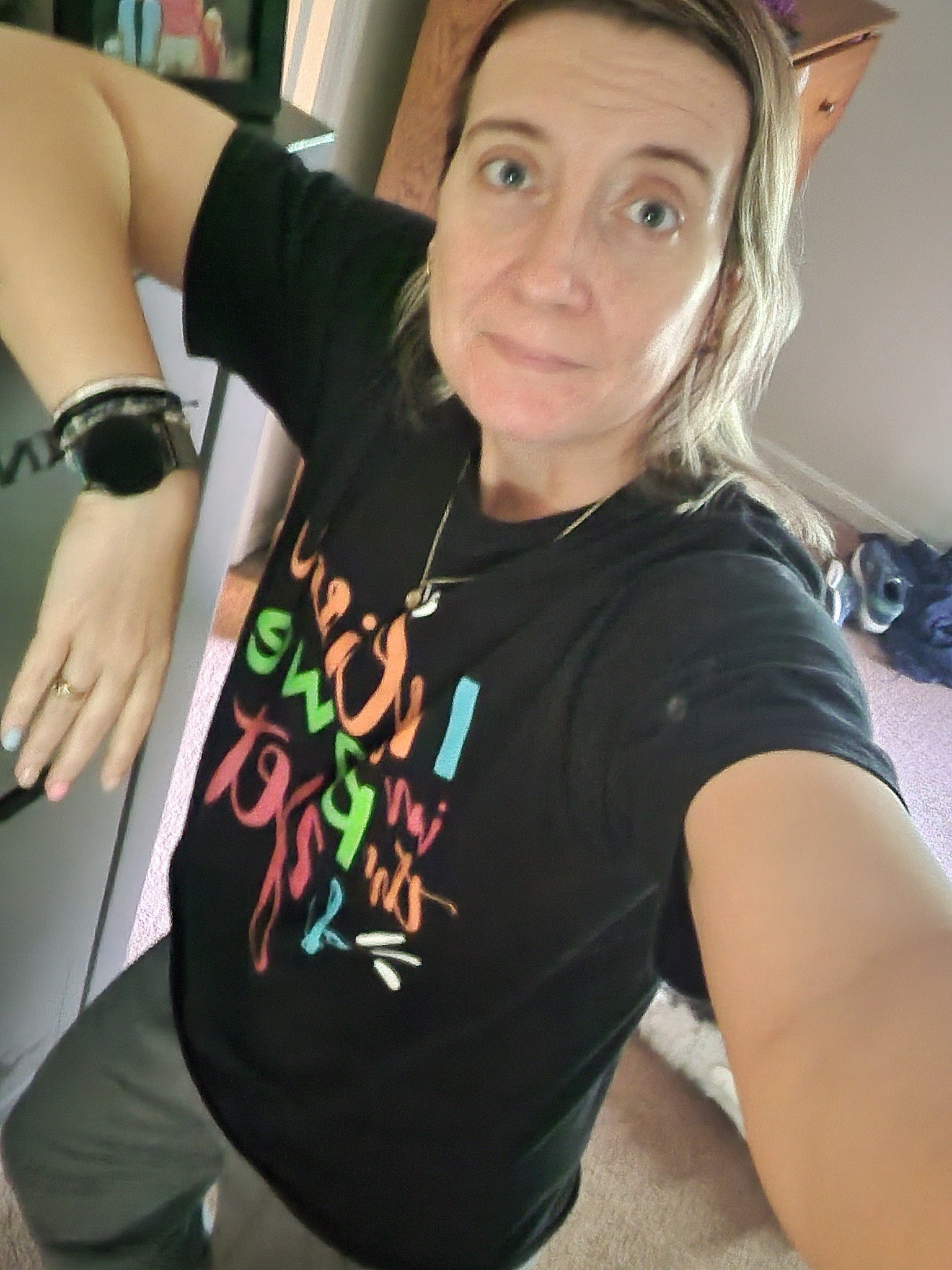 I hear it a lot, “I gotta get dressed to work.”
But dude… my brain is weird.
If I put on hard pants, my brain’s like “oh cool, let’s go adventuring.”
But if I stay in jammies? You best watch out.
That means I’m home, focused, and about to crush a to do list.
And today? Jammies are on, it’s gloomy, and I’m ready to roll 🤌🤌