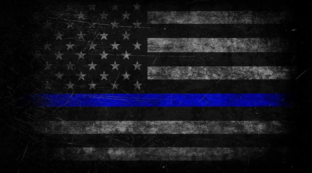 This is a TINY peek.  But it is a life a lot of people would never live nor understand. 

https://ambergrillot.com/married-to-a-trooper/

#leow #Leo #lawenforcement #family #behindthescenes