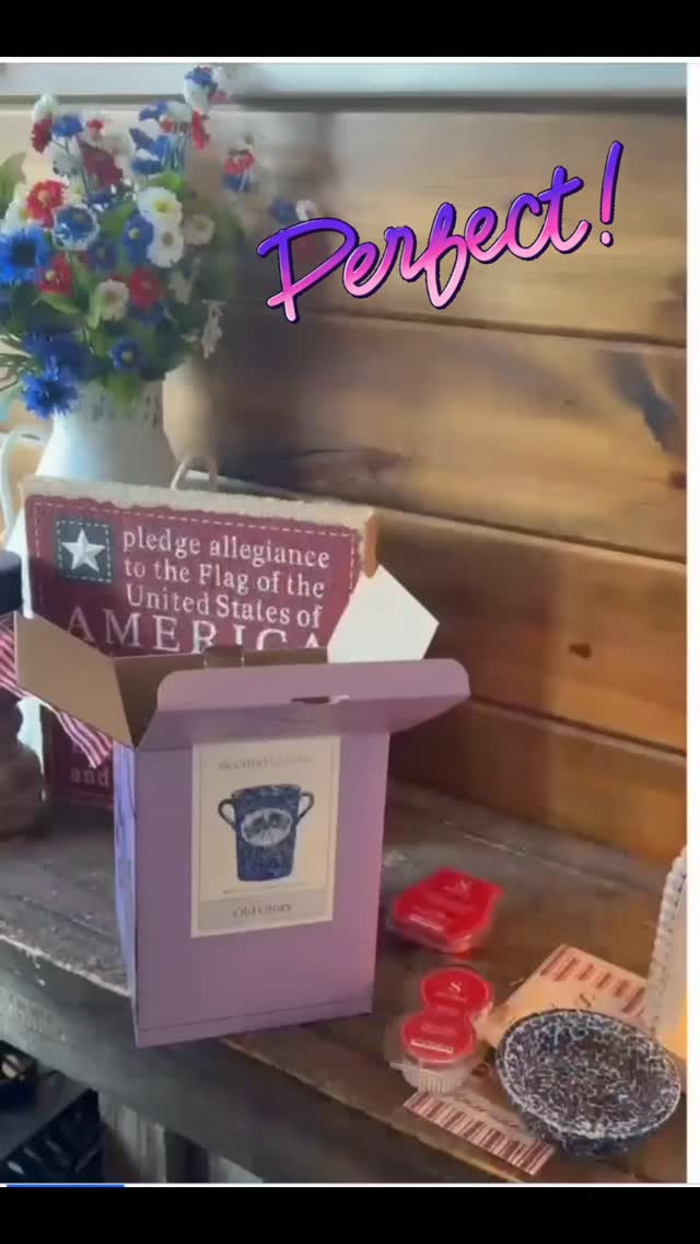 Americana decor, 4th of July, celebrating America's 250, summer...whatever it is, she's perfect for it. 

Comment AMERICA for more info!

#xoxoamberg #americanadecor #homefragance #homedecor