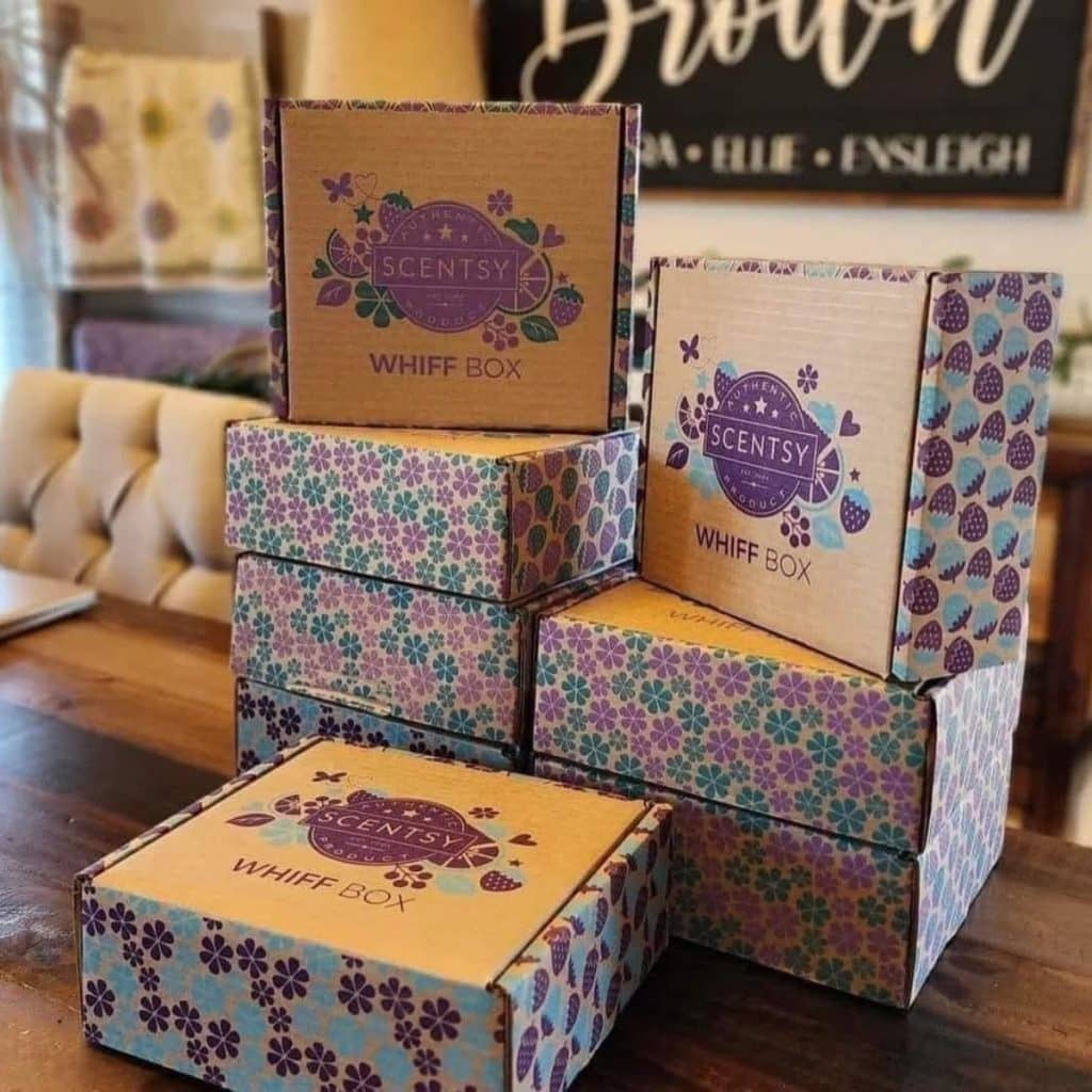 I just found out 40 mins ago what is in August's whiffbox!
DUDE!!!! $63 value for $35

You will want to know. 
But i never want to spoil for those who like surprises.
So peek in the comments for the link to see EVERYTHING in the box! 

I have order going in in the morning if you wanna hop on it and pick up at my house. Or even if you just want me to order so you don't have to remember.